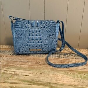 Brahmin Hillary Crossbody
Coastal Blue Melbourne
Genuine Leather